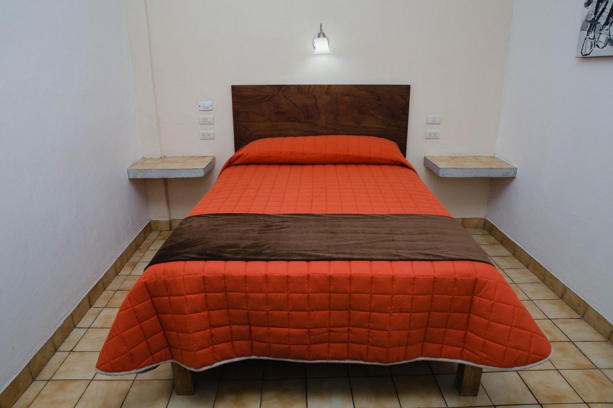 טפצ'ולה Hotel Cervantino מראה חיצוני תמונה