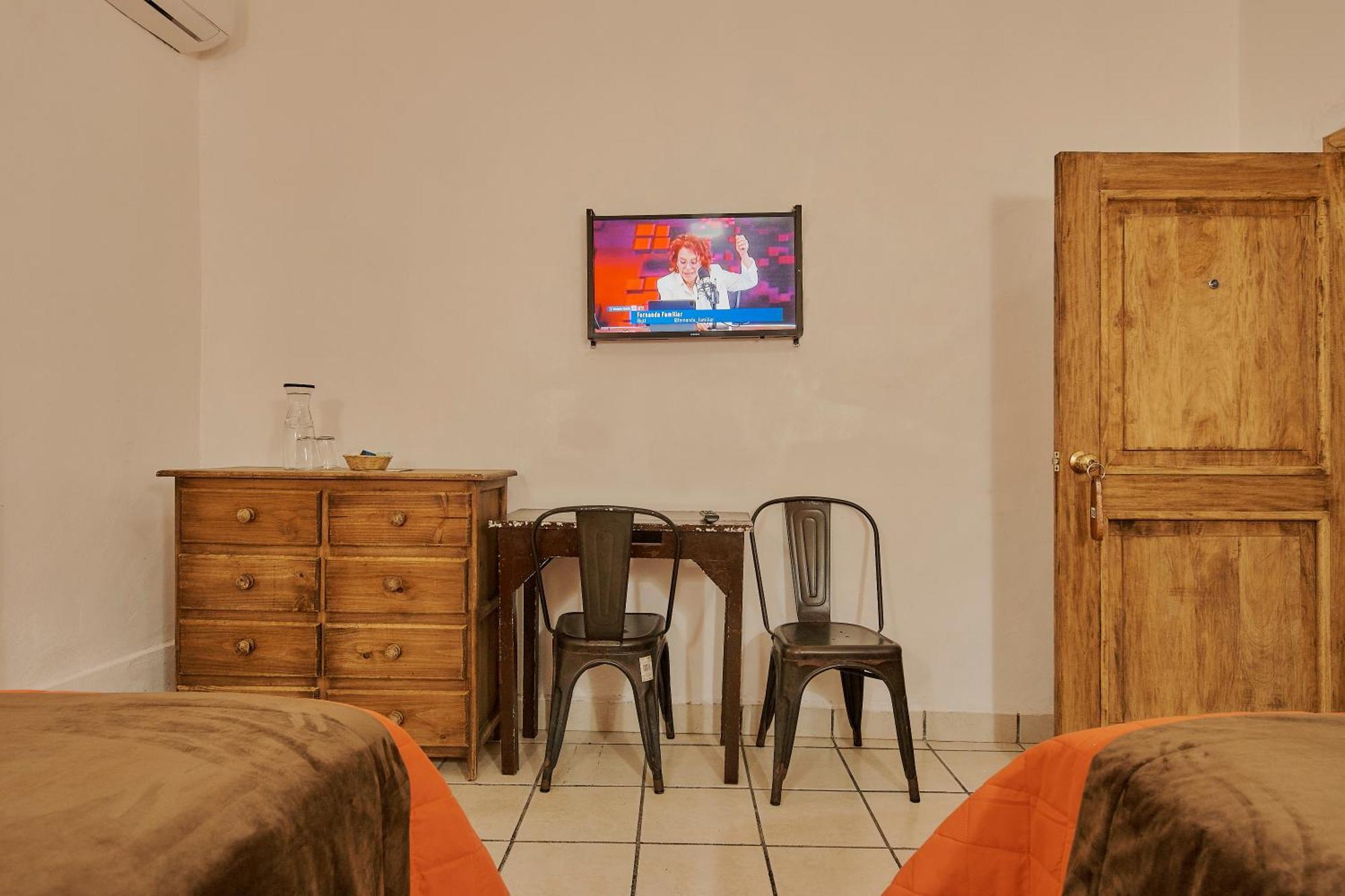 טפצ'ולה Hotel Cervantino מראה חיצוני תמונה