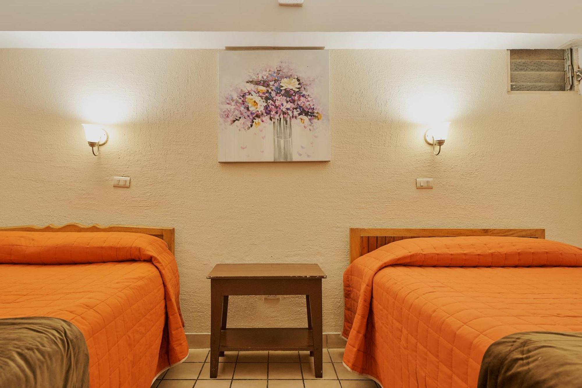 טפצ'ולה Hotel Cervantino מראה חיצוני תמונה