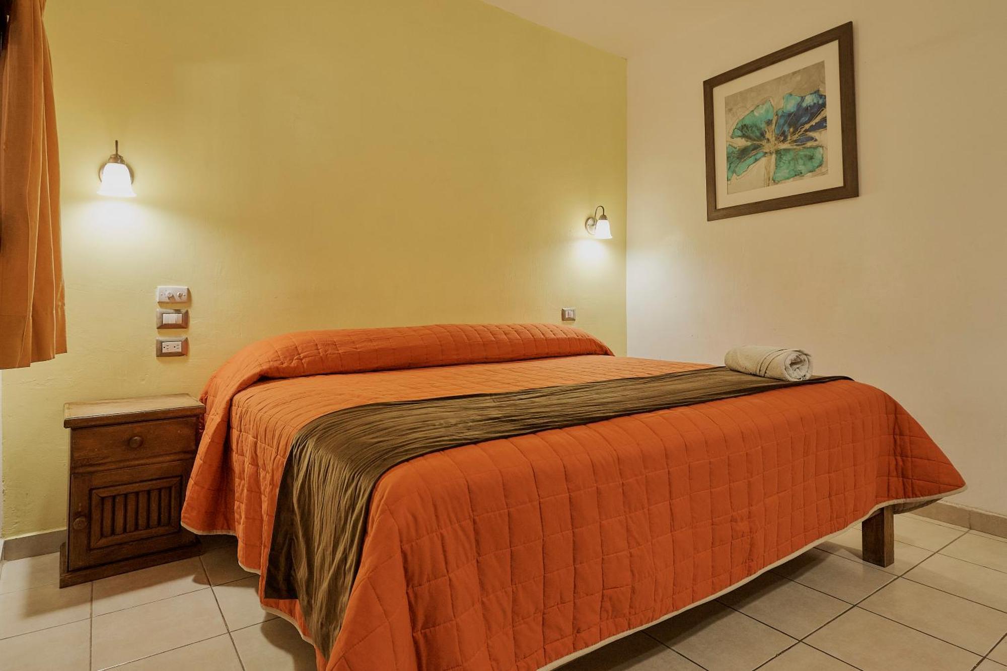 טפצ'ולה Hotel Cervantino מראה חיצוני תמונה