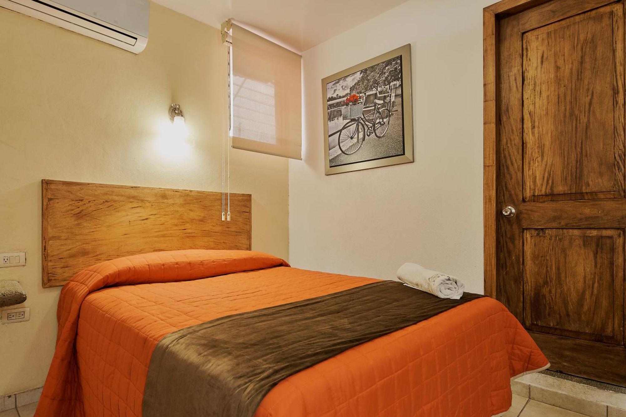 טפצ'ולה Hotel Cervantino מראה חיצוני תמונה