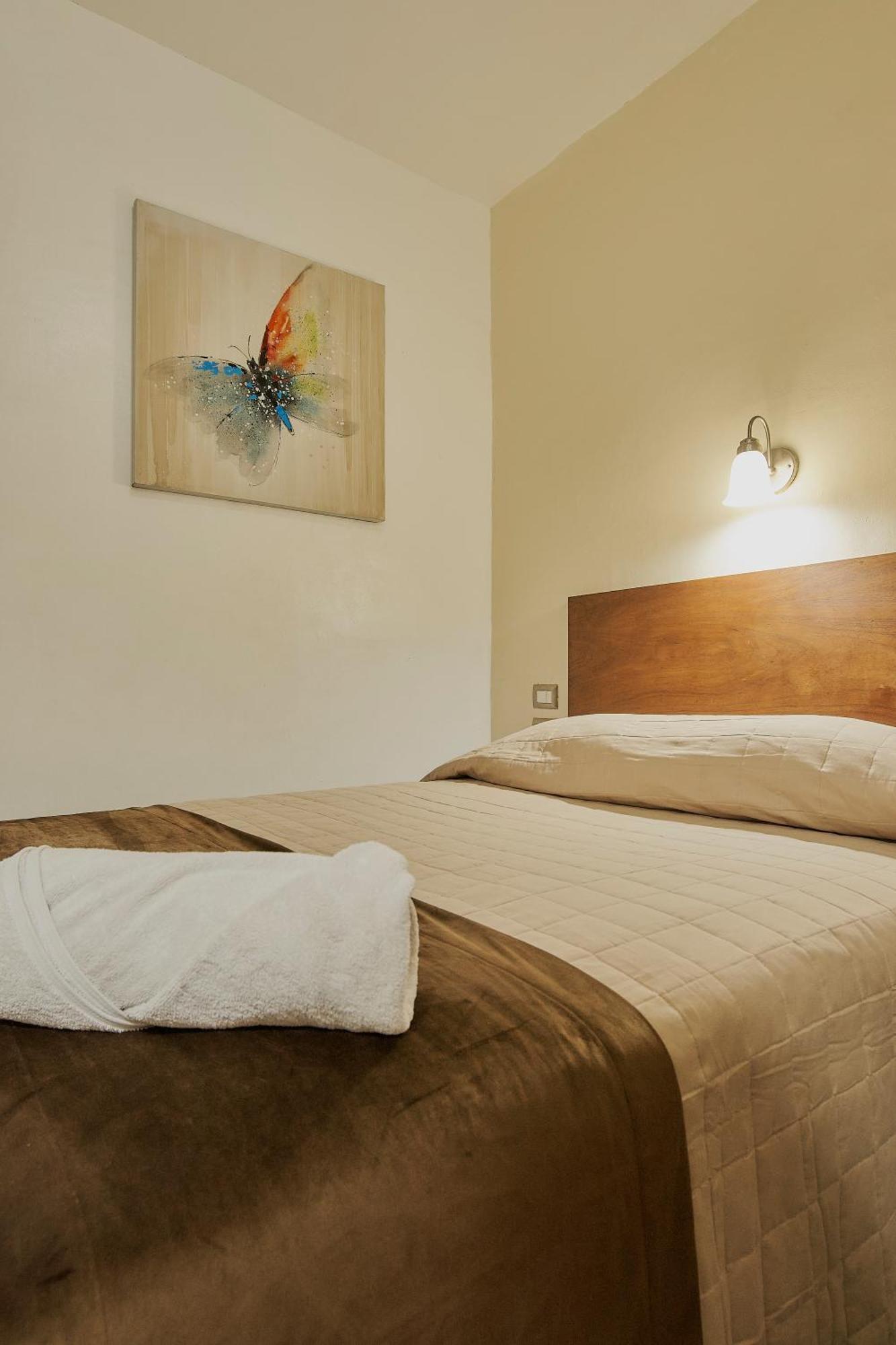 טפצ'ולה Hotel Cervantino מראה חיצוני תמונה